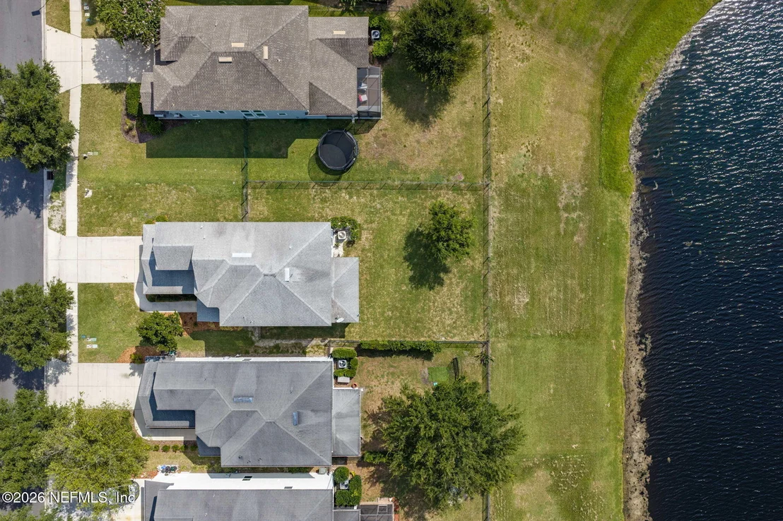 Photo of 620 HOWLAND Drive