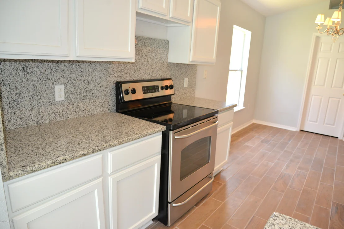 Photo of 141 KING ARTHUR Court