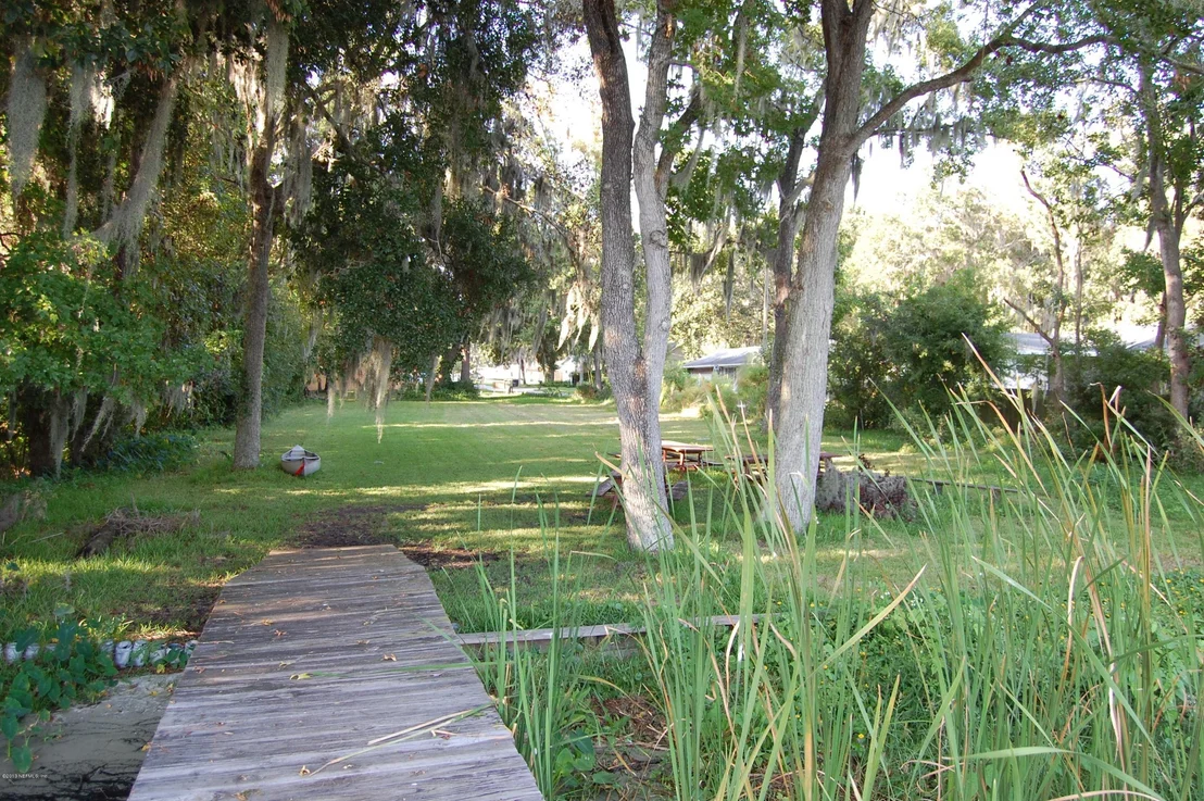 Photo of 2810 Robinette Drive