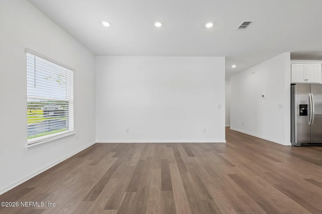 Photo of 5 BOTTLEBRUSH Lane