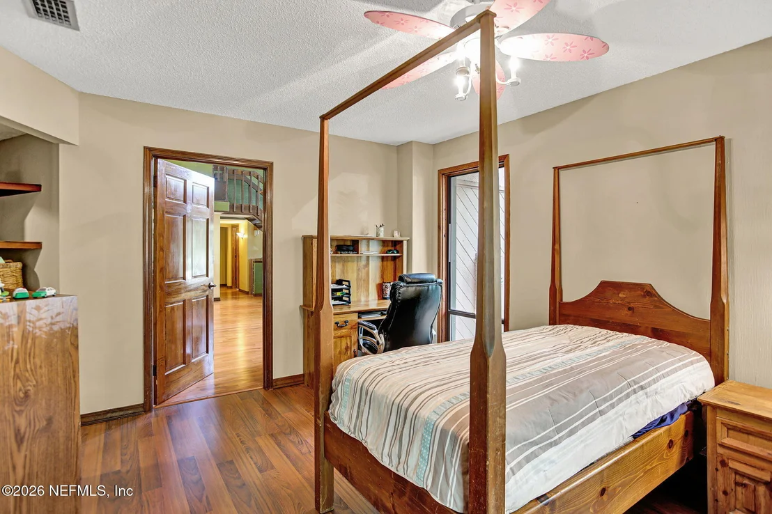 Photo of 2954 RAVINES Road