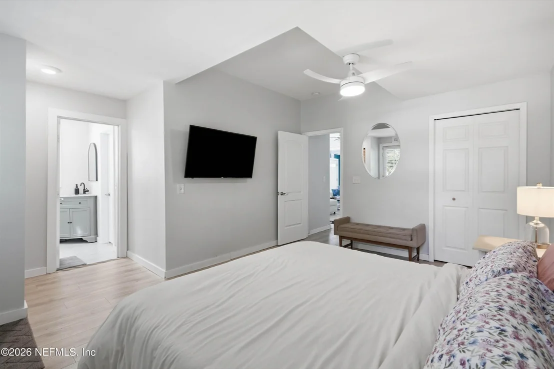 Photo of 110 DE HAVEN Street