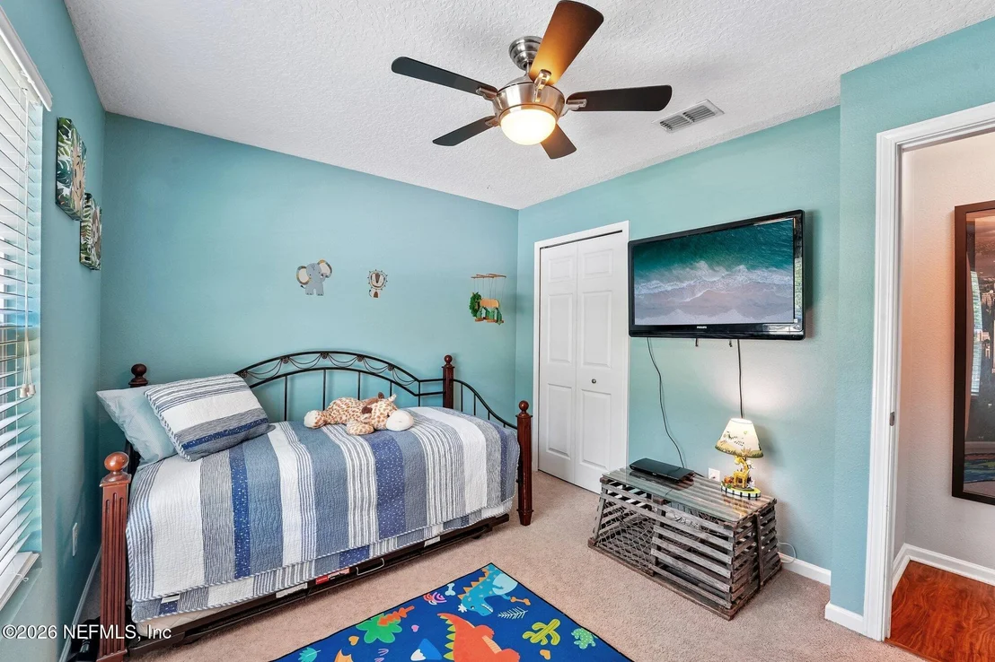 Photo of 96398 COMMODORE POINT Drive