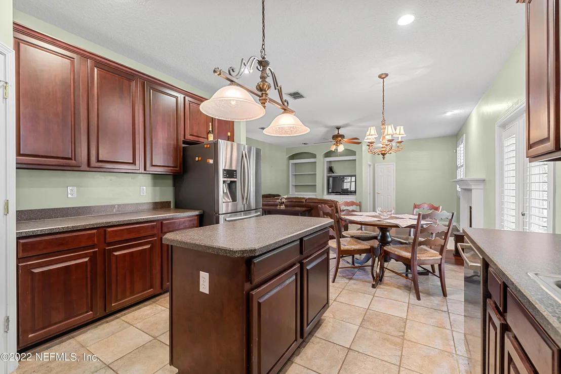 Photo of 680 ACORN CHASE Drive