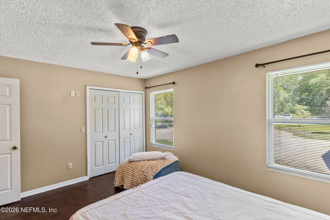 Photo of 5930 ISLAND Road