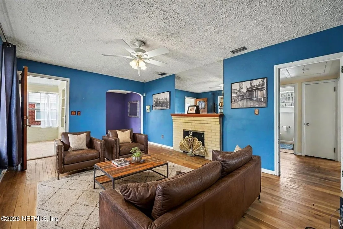 Photo of 4121 BIRMINGHAM Road