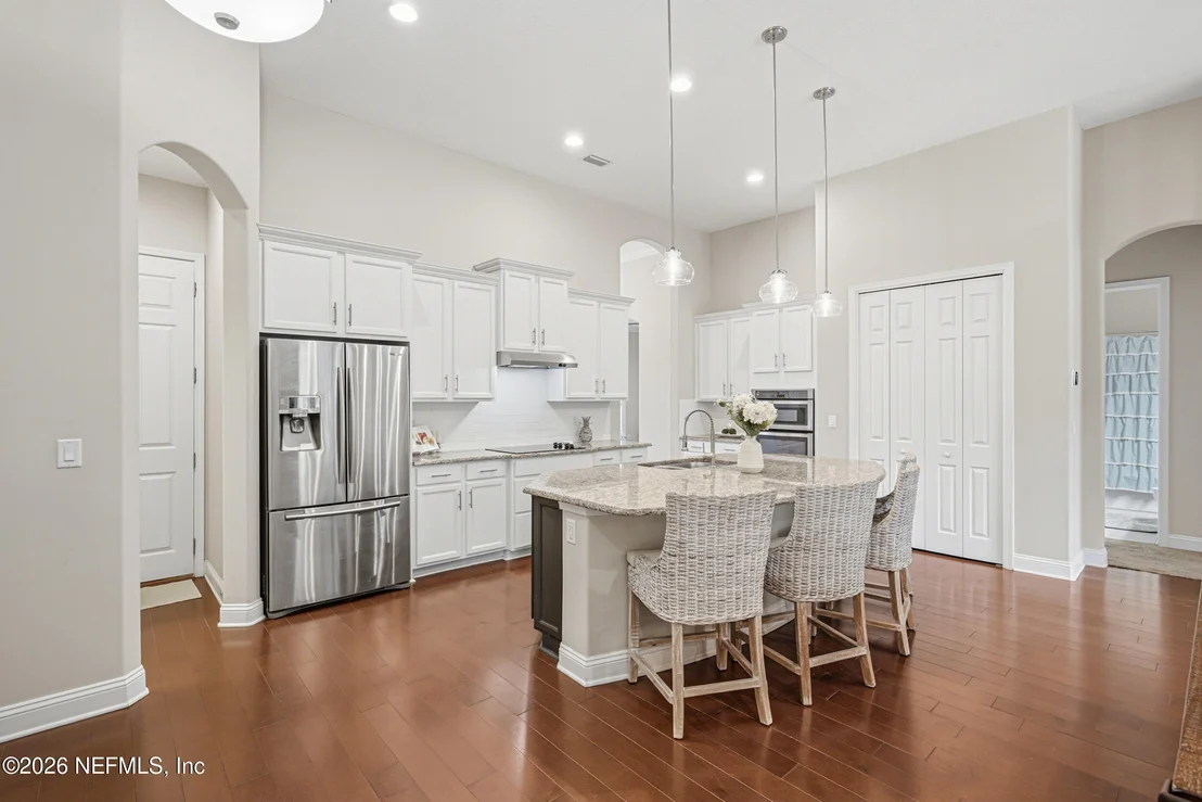 Photo of 338 WILLOW WINDS Parkway