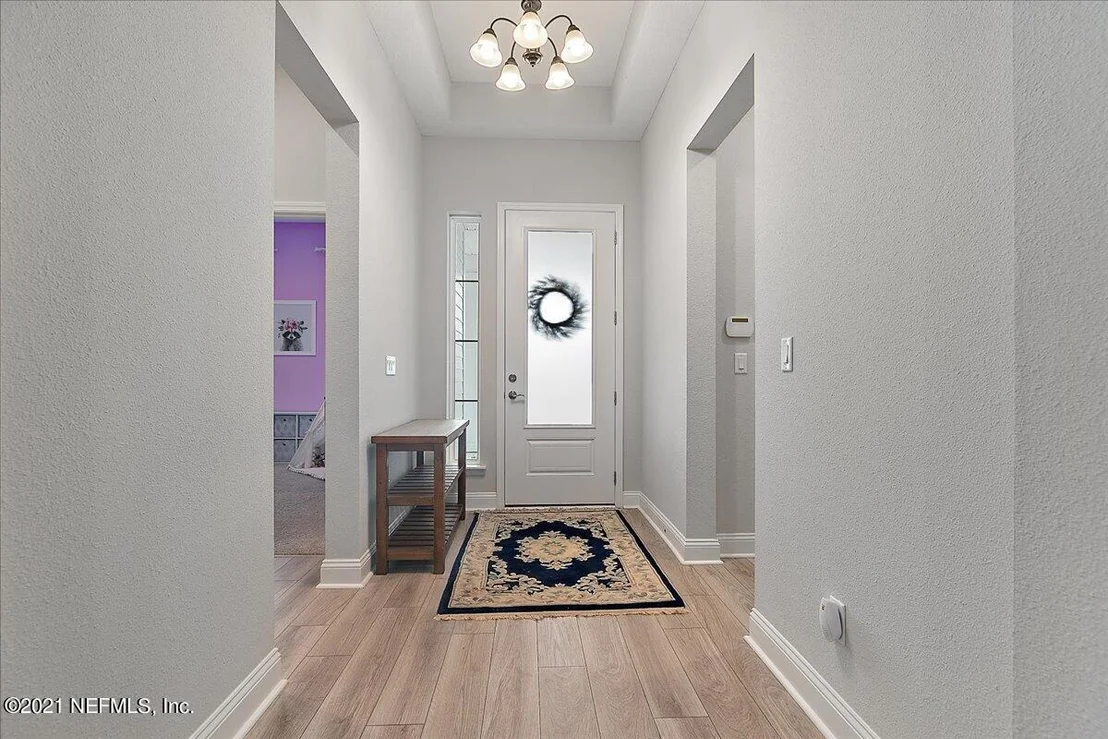 Photo of 105 OAK SHADOW Place