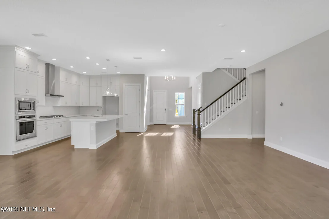 Photo of 557 PINE HAVEN Drive