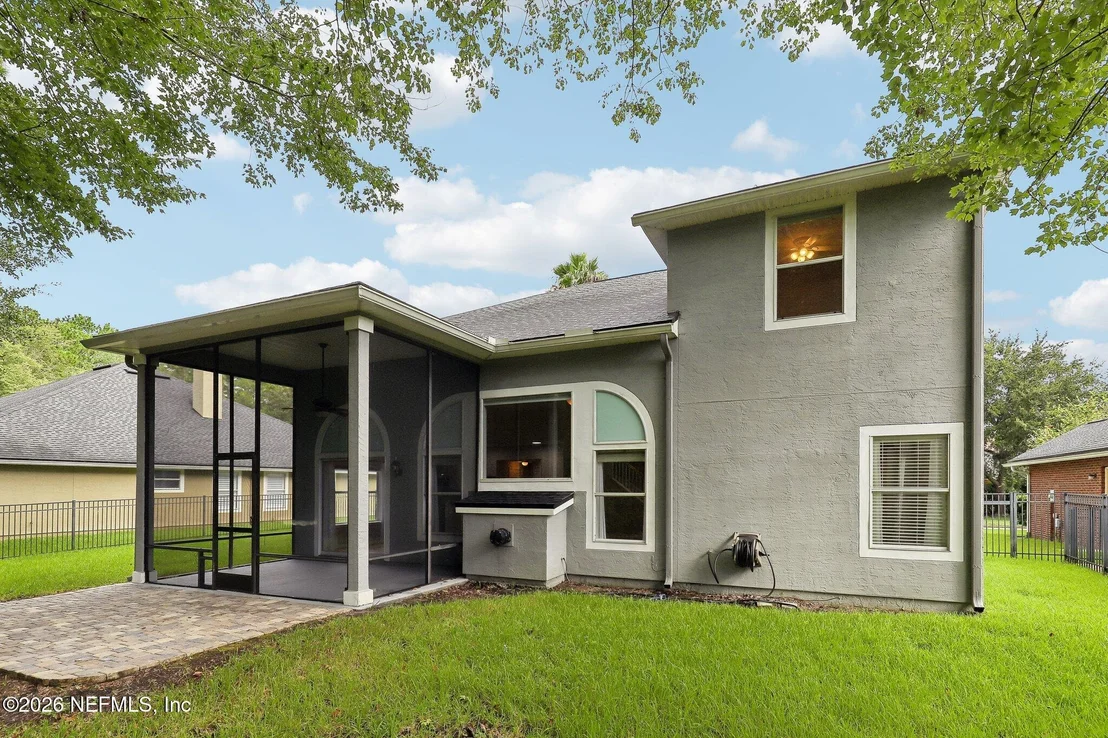 Photo of 2479 PINEHURST Lane
