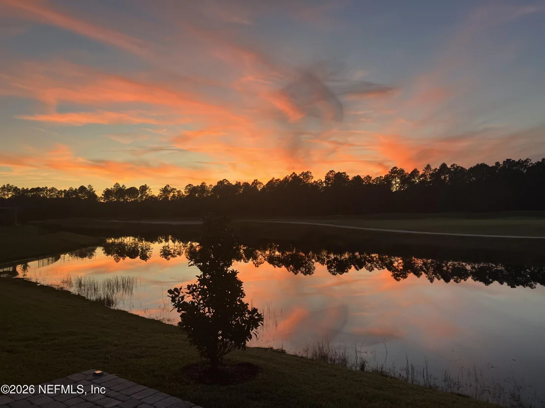 Photo of 717 STILLWATER Boulevard