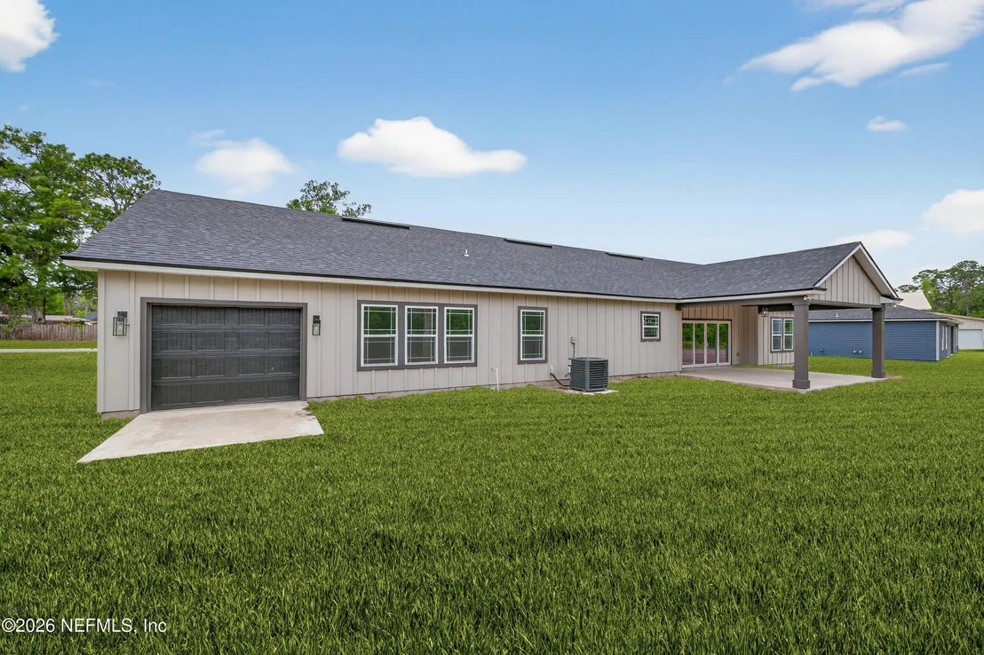 Photo of 161 CRESTVIEW Drive