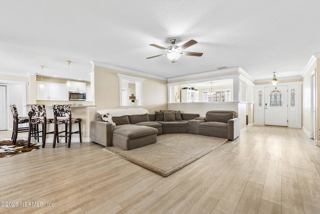 Photo of 31 LANSDOWNE Lane