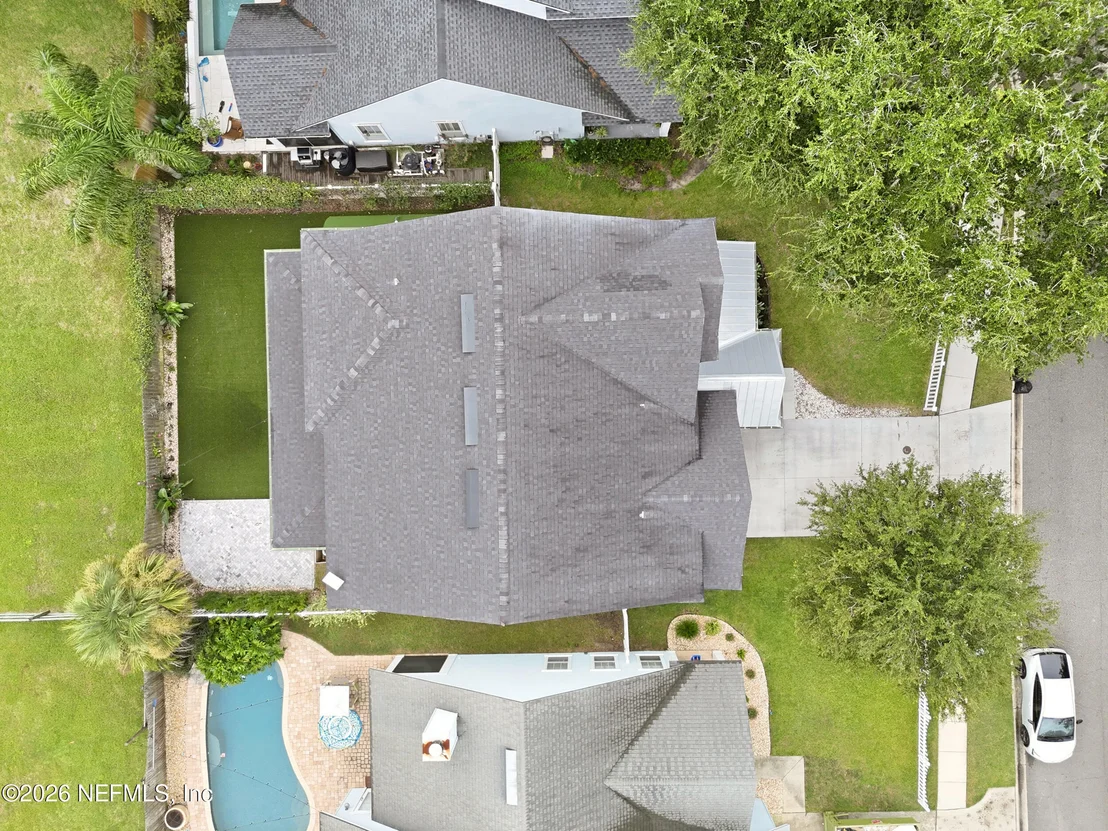 Photo of 760 PARADISE Lane