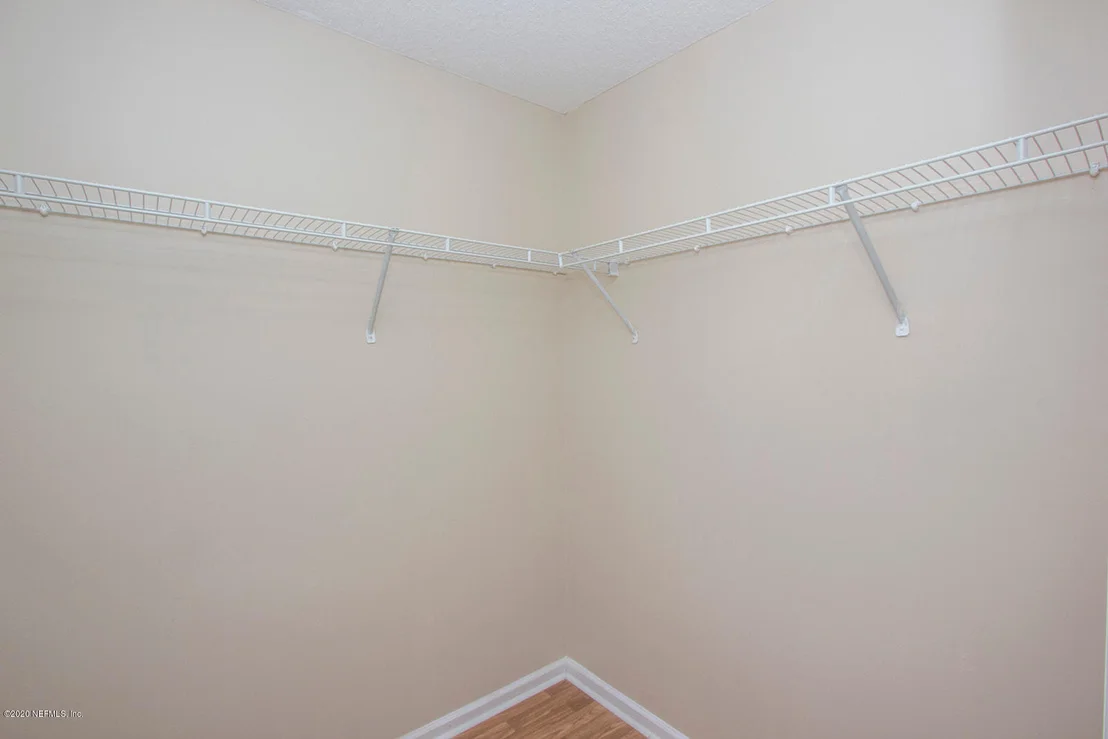 Photo of 2008 FIELDSTONE Court