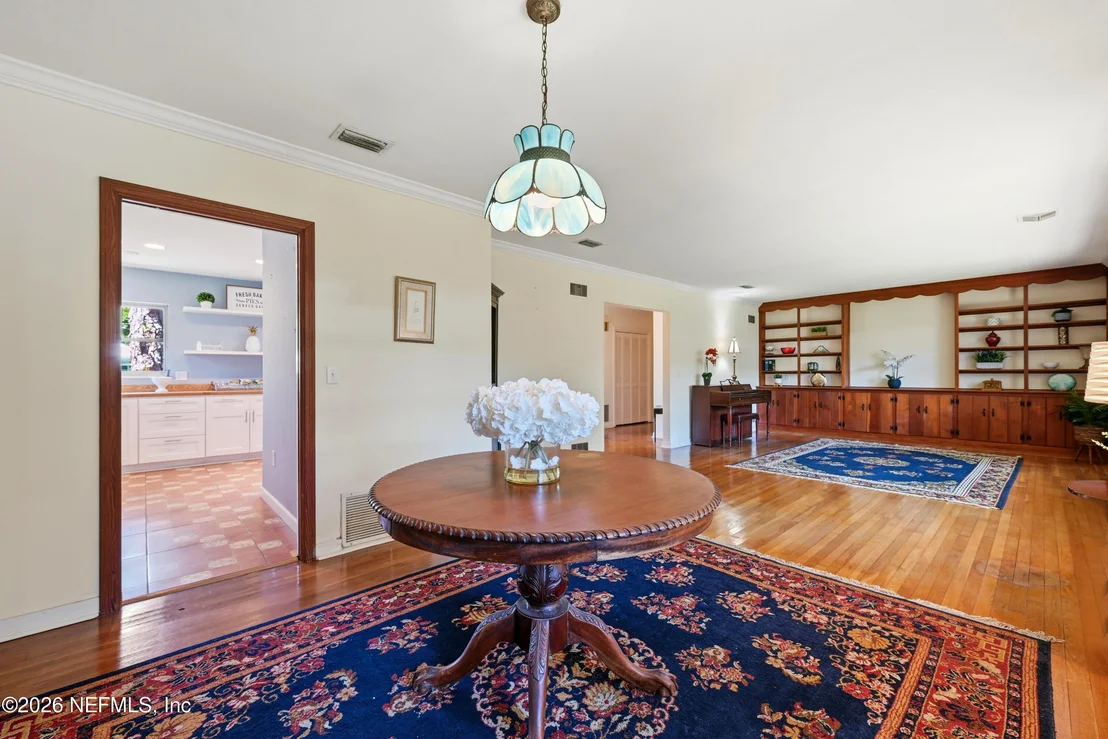 Photo of 49 SYLVAN Drive