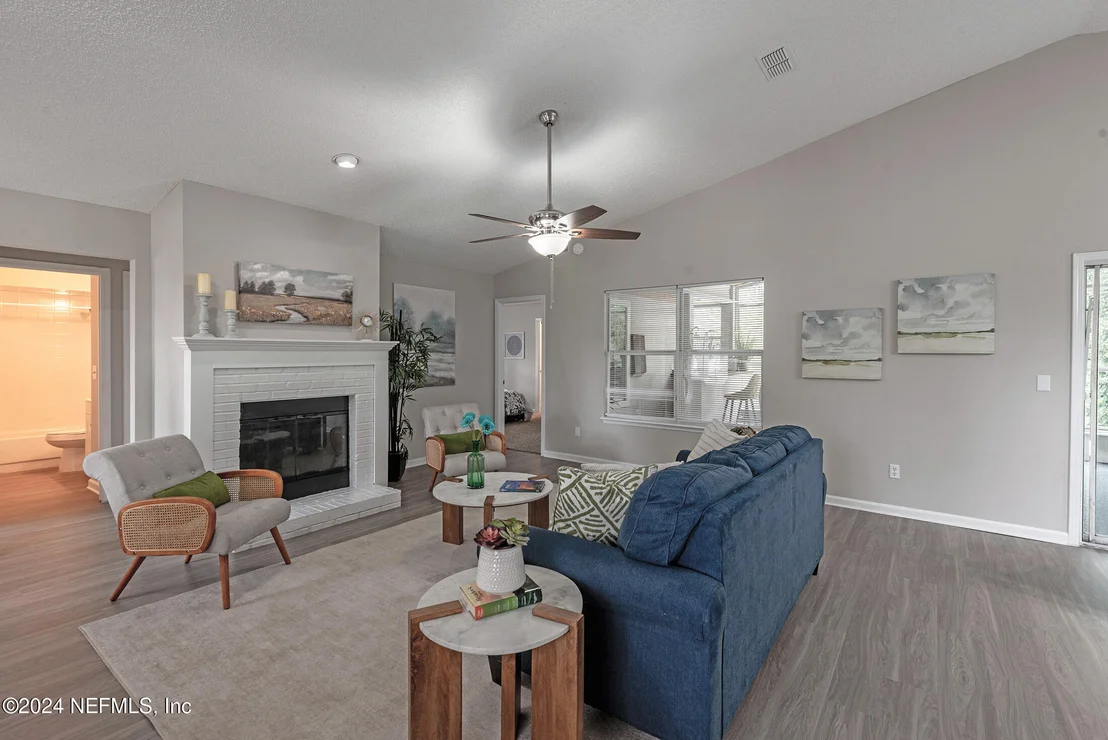 Photo of 572 JAMES WILSON Circle