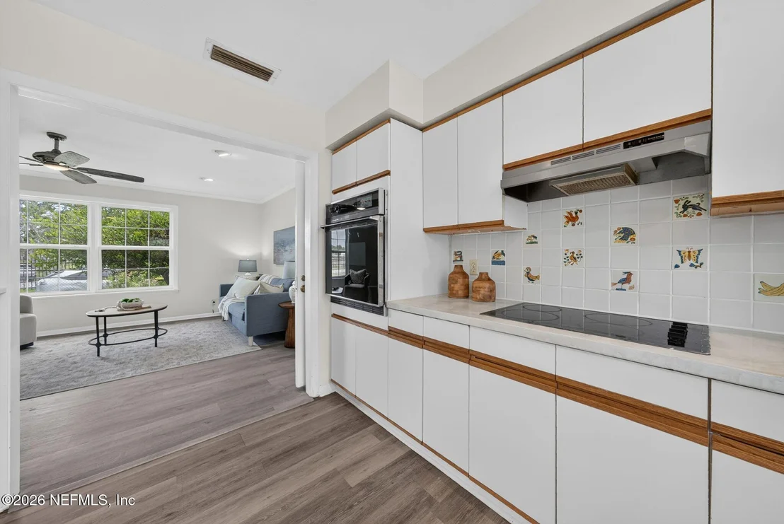 Photo of 18 OCEAN Avenue