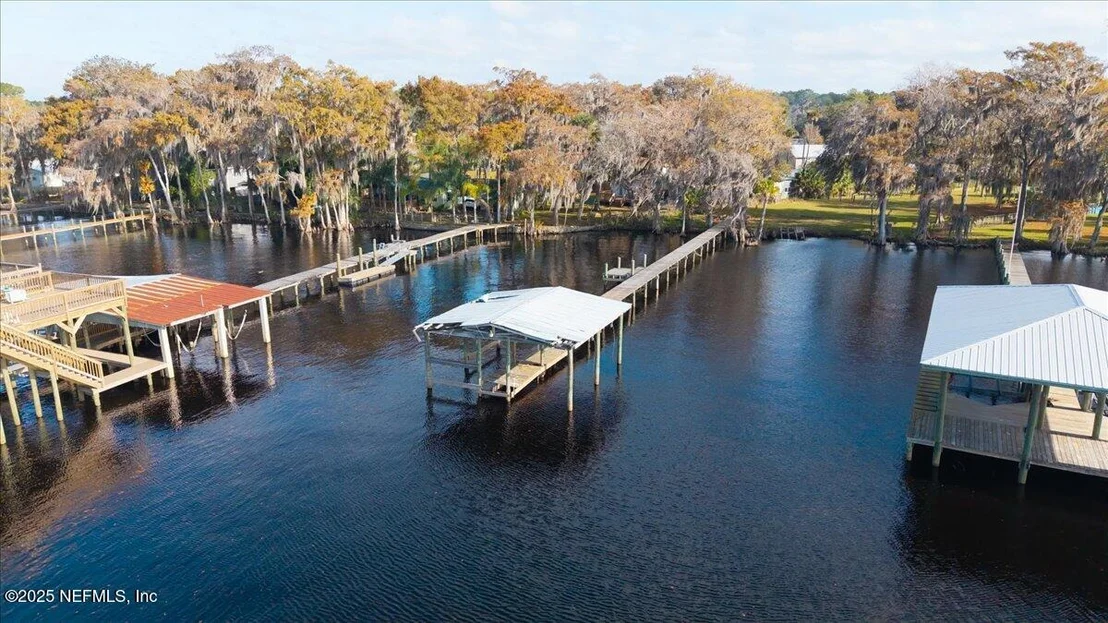 Photo of 188 PALM Drive