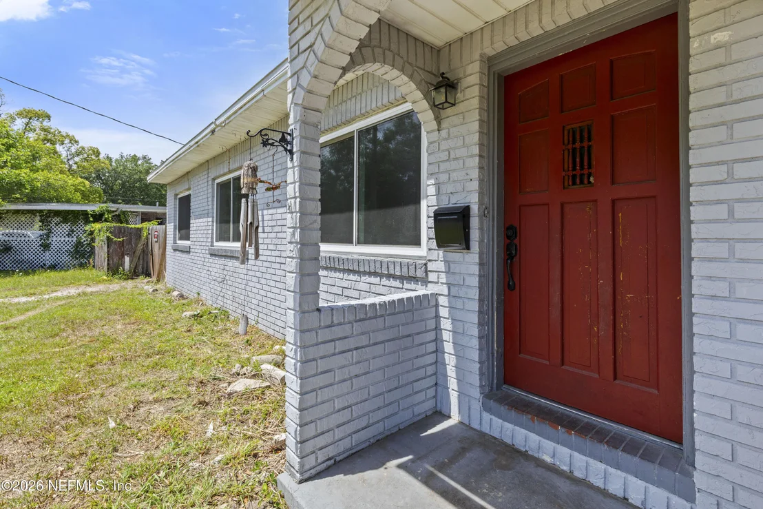 Photo of 4122 RENDALE Drive N