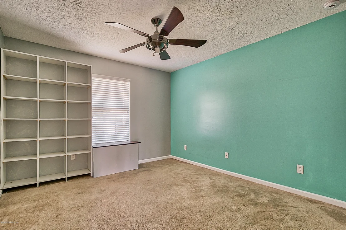 Photo of 45301 INGLEHAM Circle