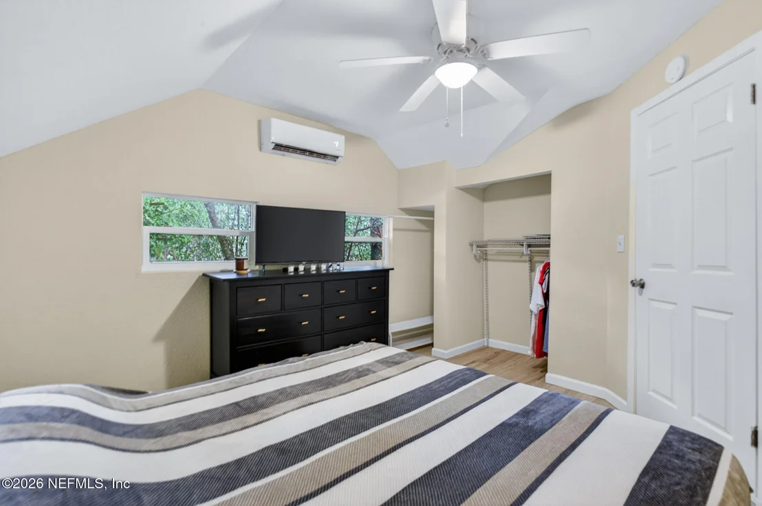 Photo of 4358 LONGFELLOW Street