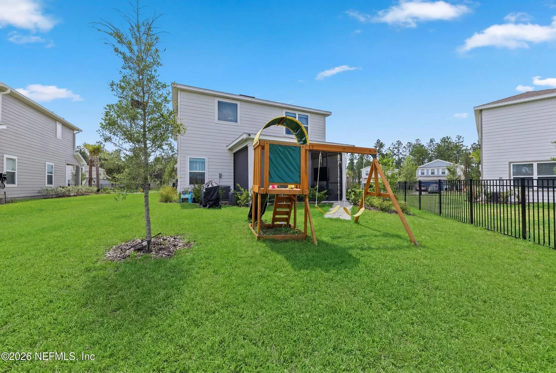 Photo of 307 BUFFALO Court