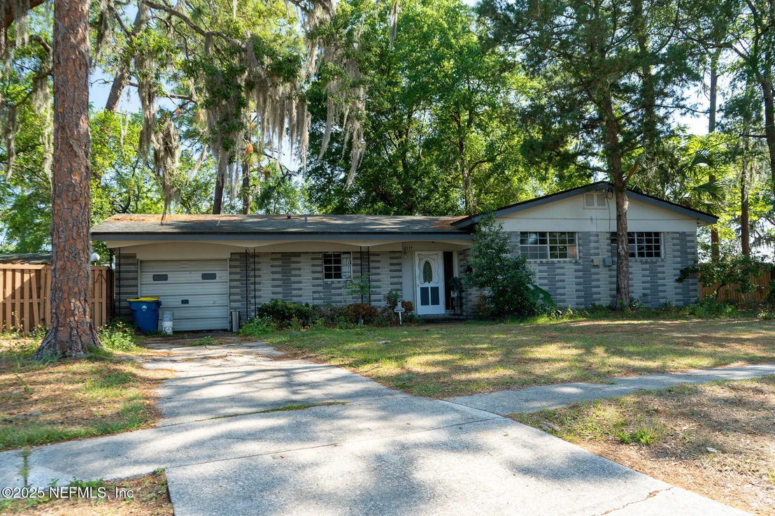Photo of 6537 SIMCA Drive