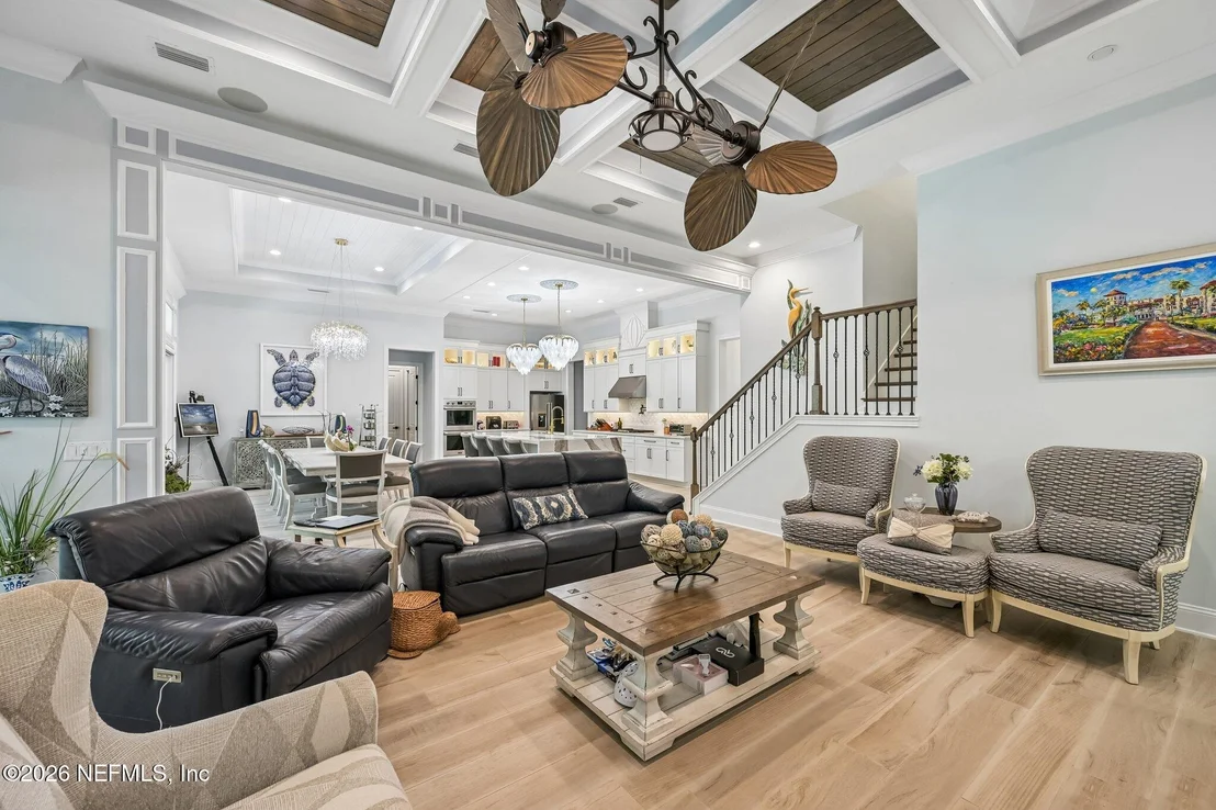 Photo of 375 SEAGROVE Drive