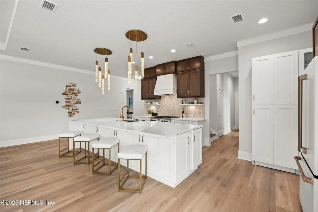 Photo of 127 CORONADO Road