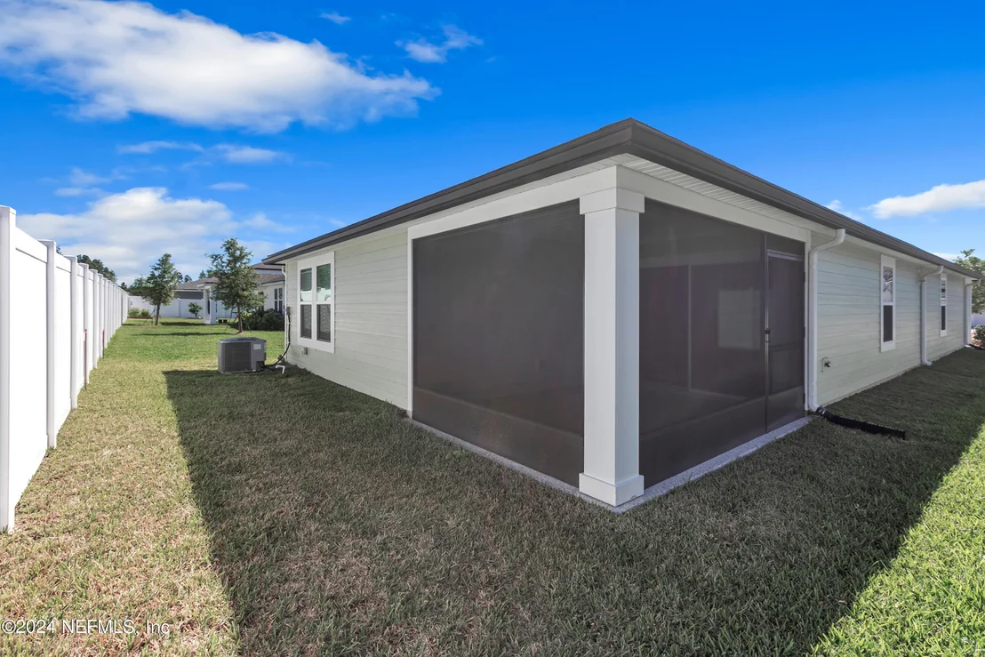 Photo of 595 MEADOW CREEK Drive