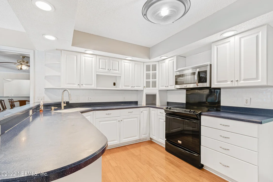 Photo of 10312 SCOTT MILL Road
