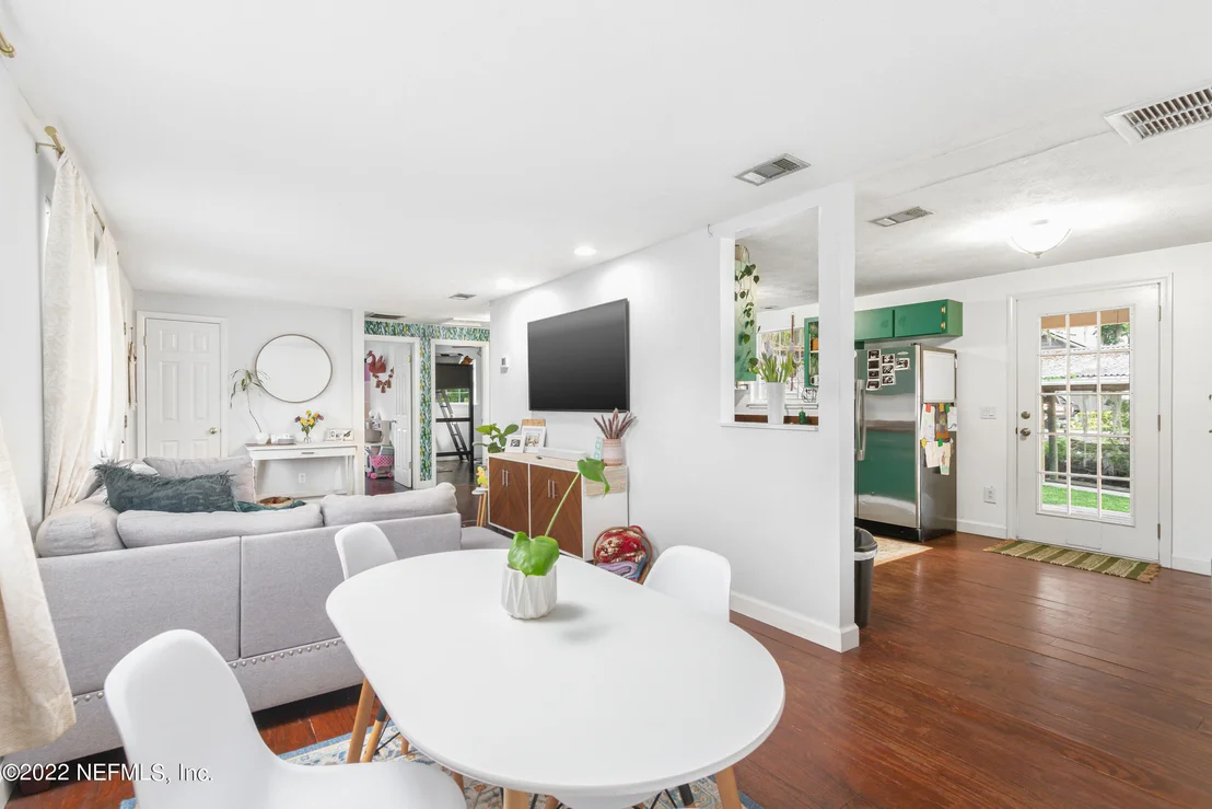 Photo of 2837 ADAMS Road