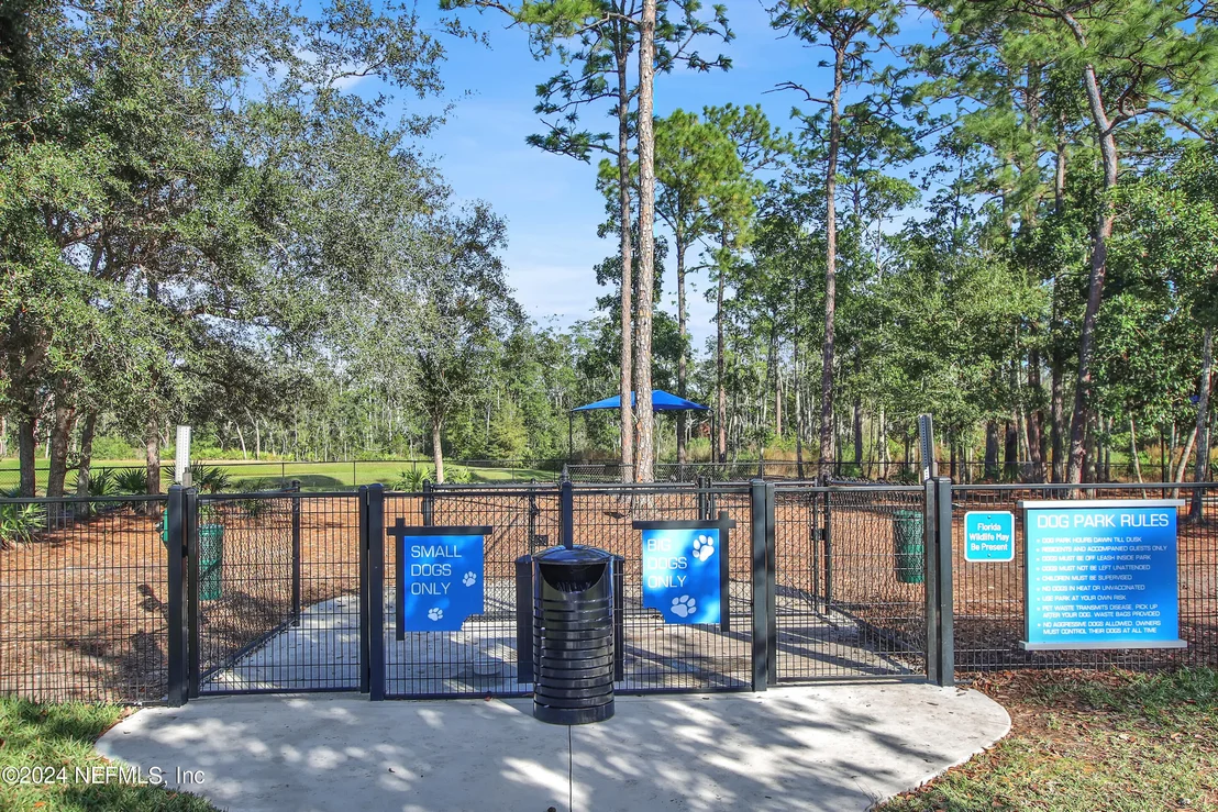 Photo of 10152 SILVERBROOK Trail