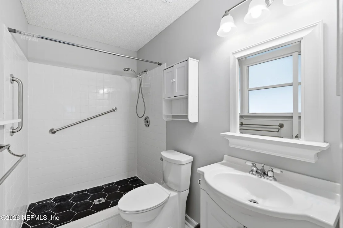 Photo of 2605 MALIBU Circle