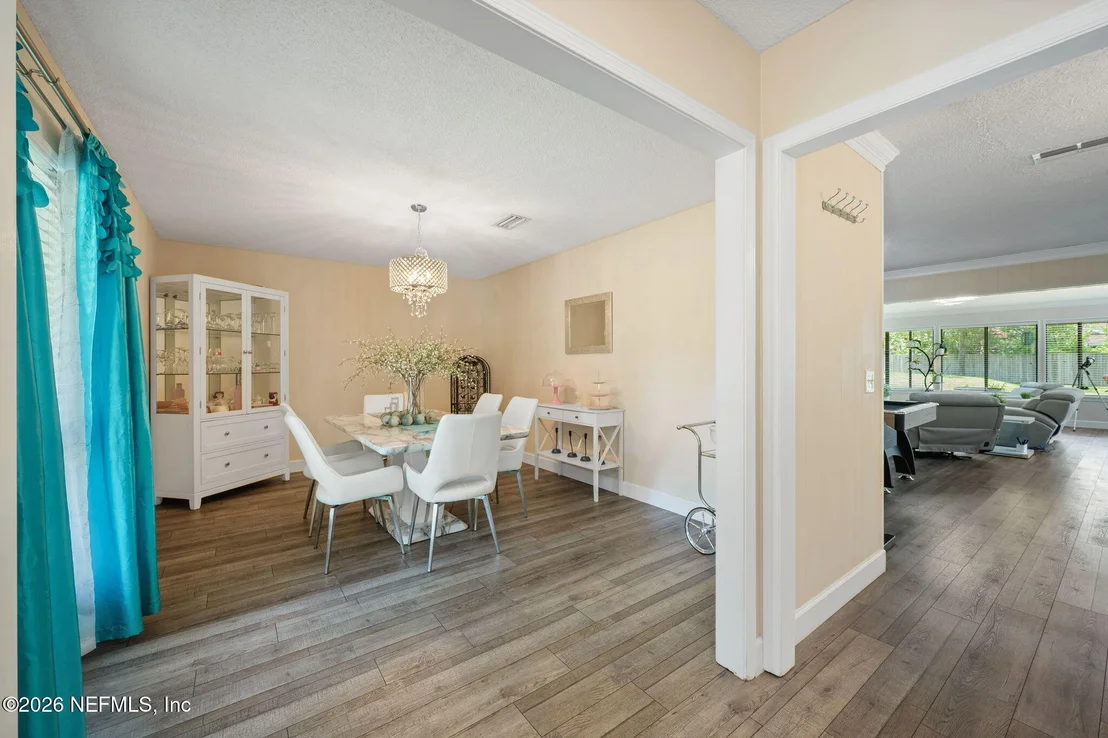 Photo of 11780 MANDARIN FOREST Drive