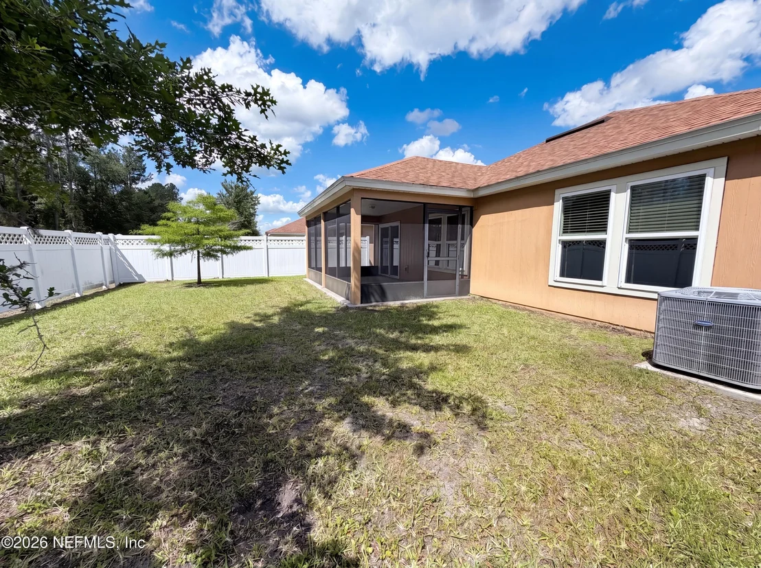 Photo of 351 HEPBURN Road