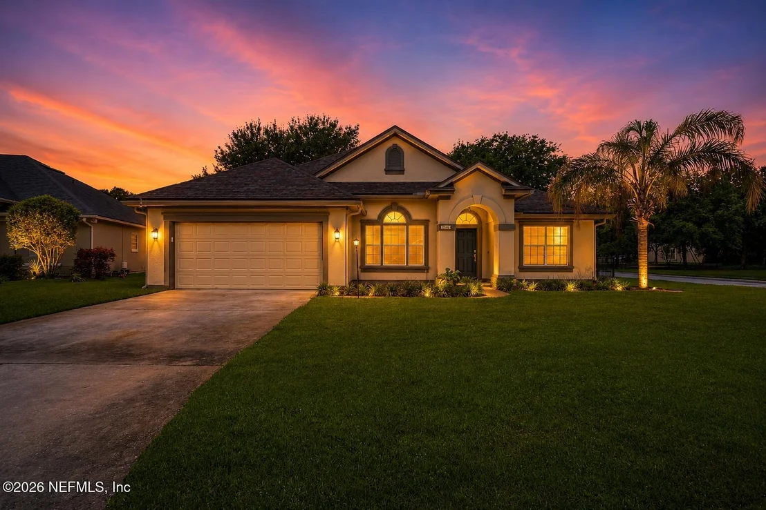 Photo of 132 SUMMERHILL Circle