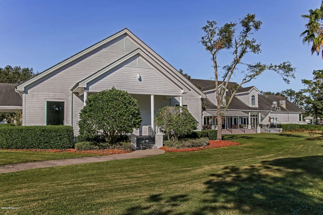 Photo of 8128 SUFFIELD Court