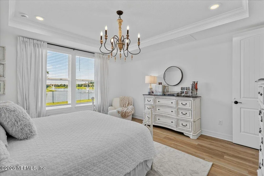 Photo of 10947 TOWN VIEW Drive