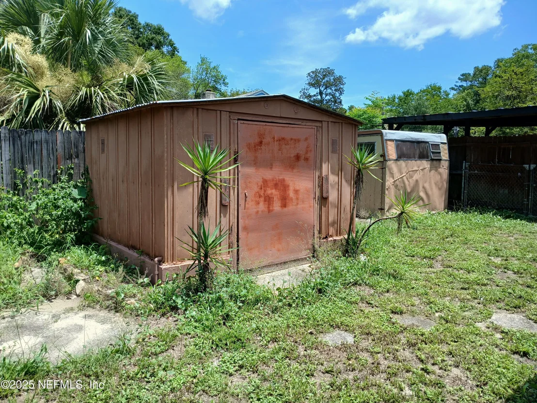 Photo of 2484 PEACH Drive