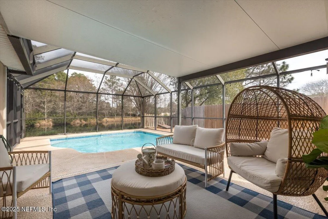 Photo of 184 SOUTHLAKE Drive