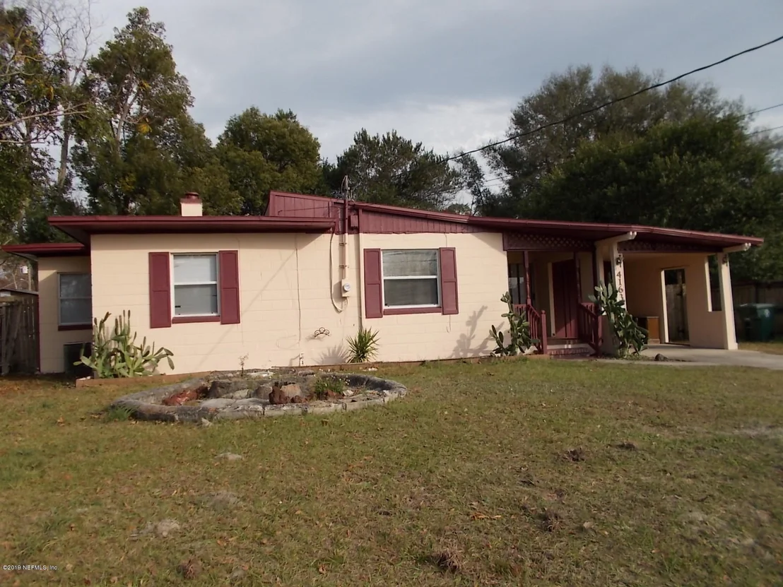 Photo of 4163 RUBY Drive W