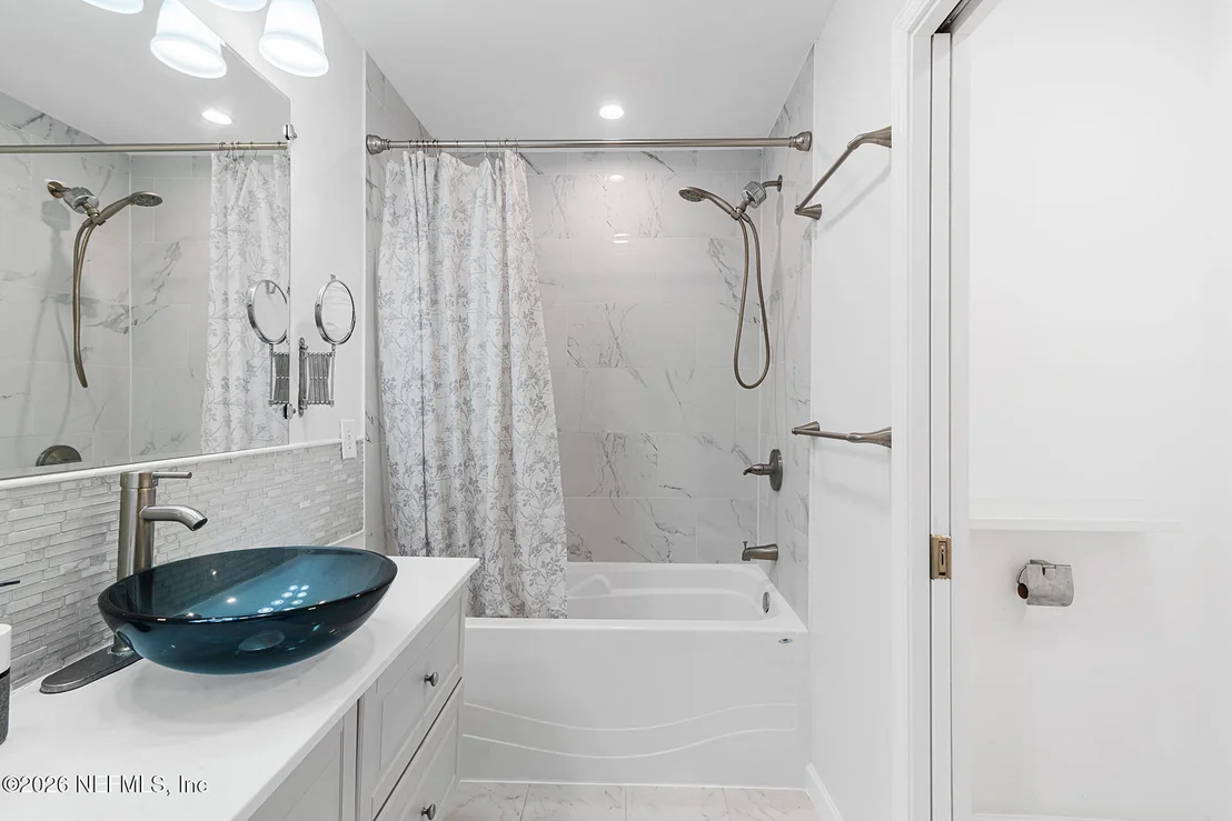 Photo of 7842 LINKSIDE Drive