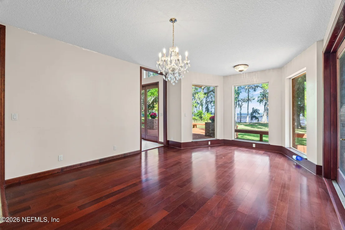 Photo of 4841 RAGGEDY POINT Road