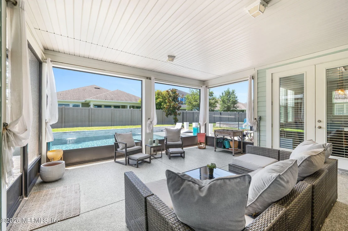 Photo of 132 PALISADE Drive