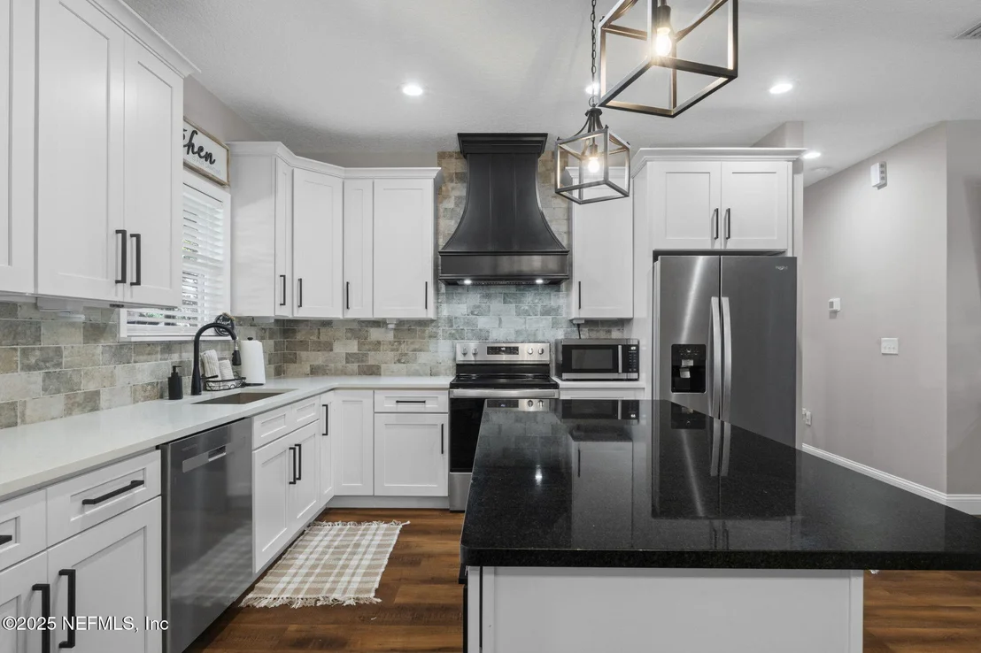 Photo of 4231 WOLFE Drive