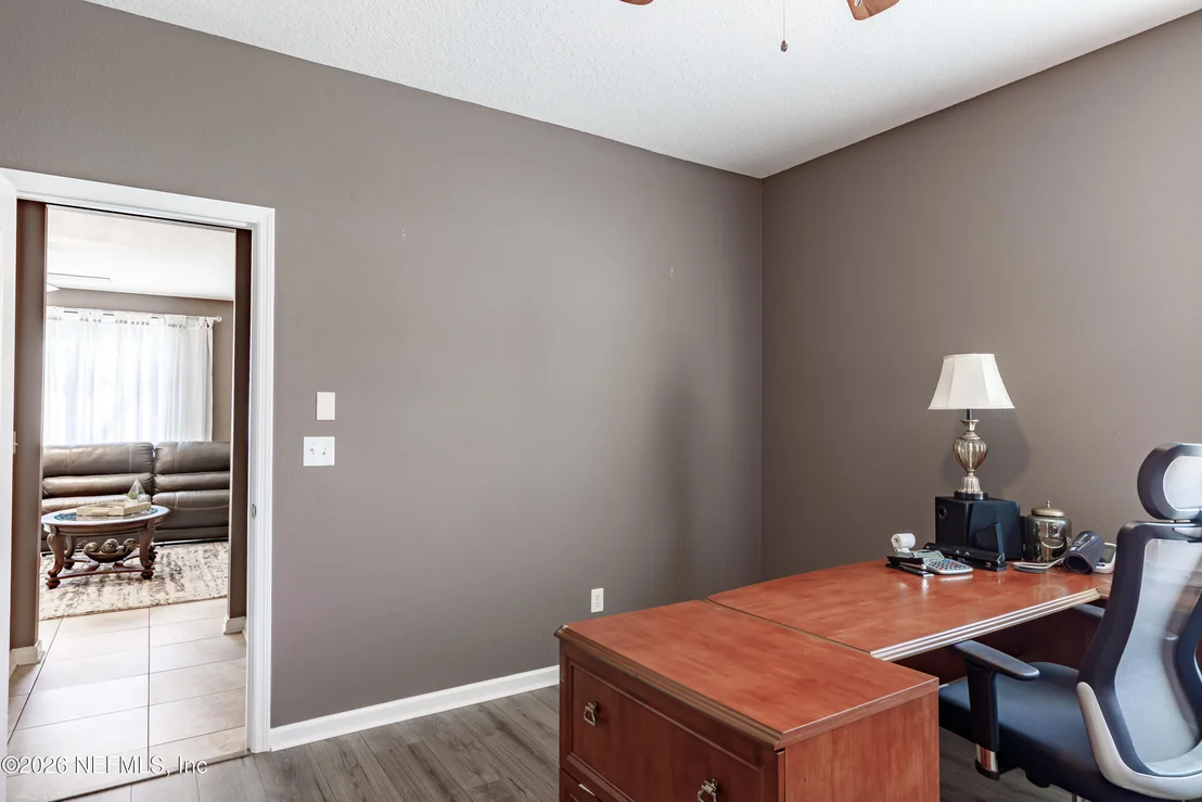 Photo of 1252 LUFFNESS Drive