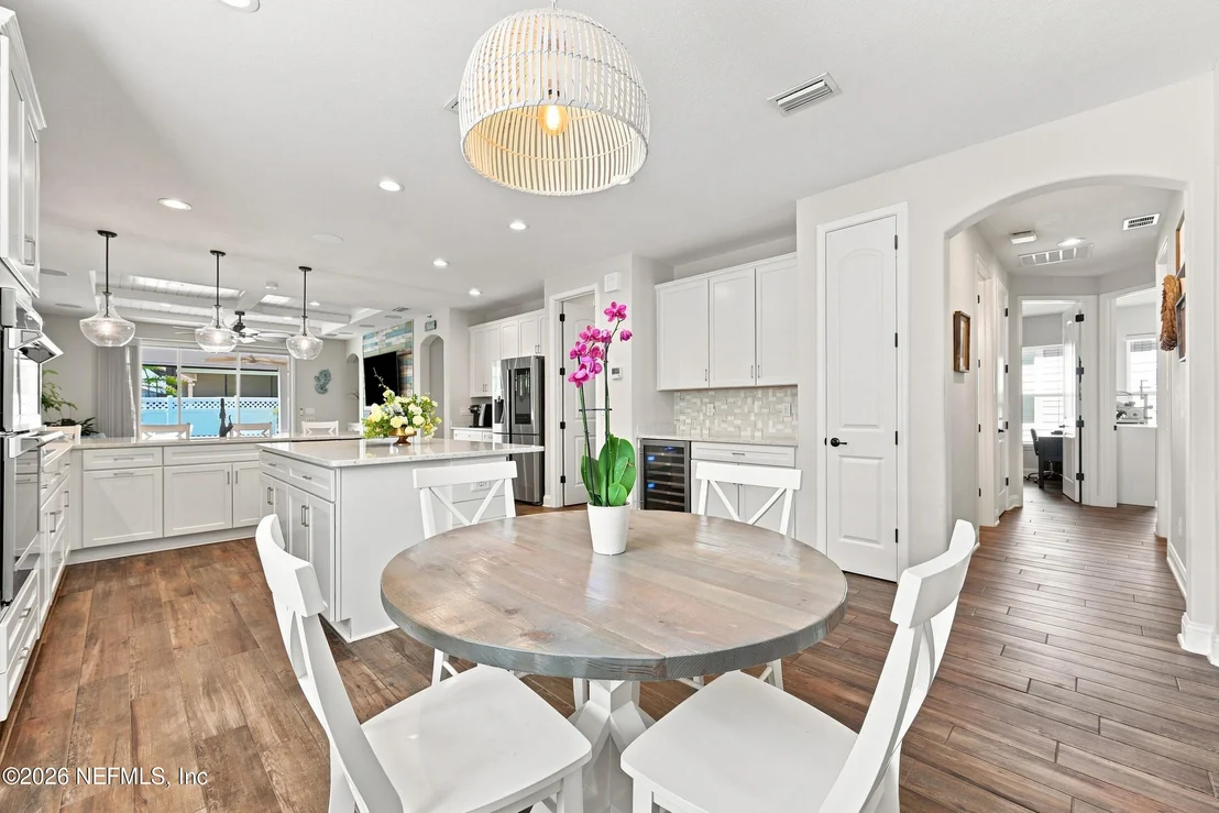 Photo of 322 SILVERLEAF VILLAGE Drive