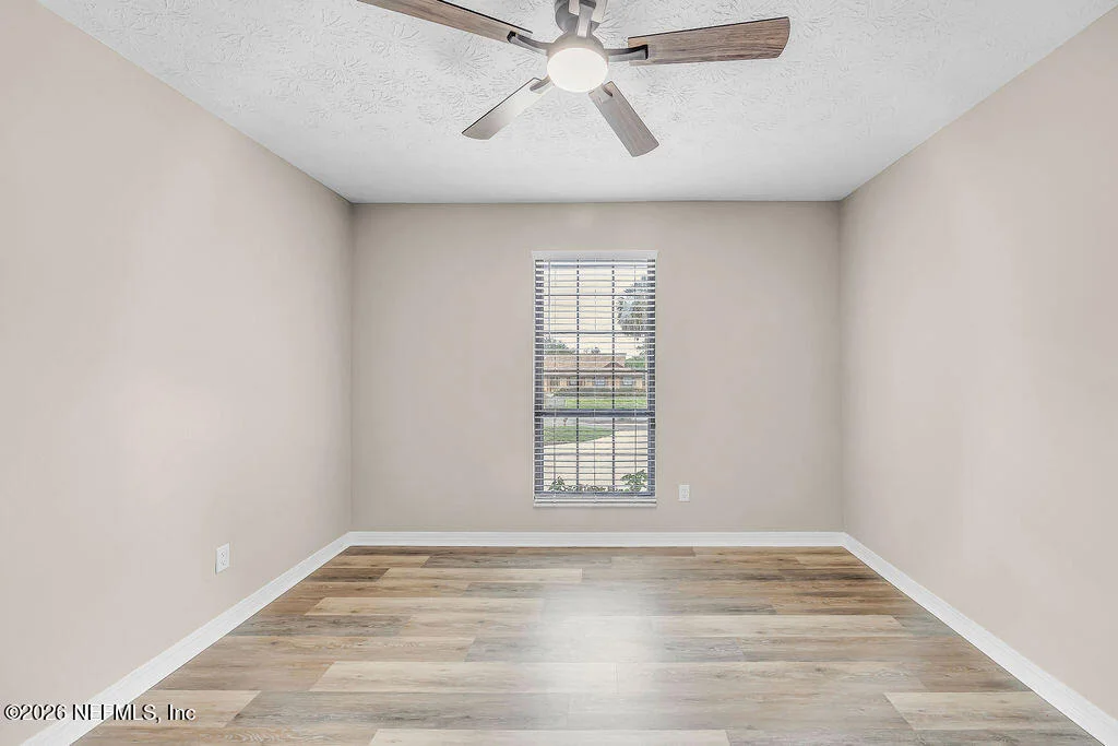 Photo of 2275 FOXWOOD Drive